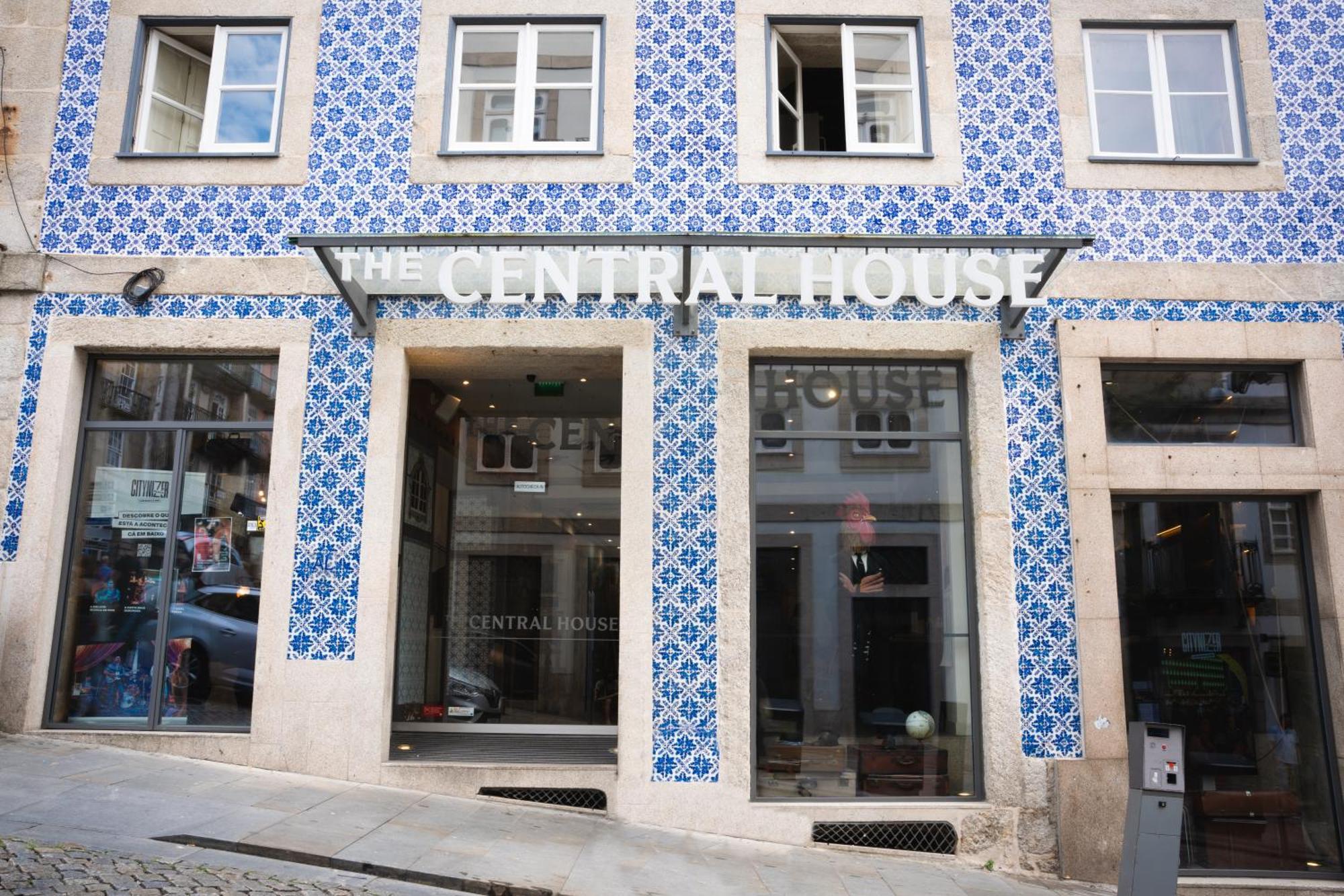 The Central House Porto Ribeira Exterior photo